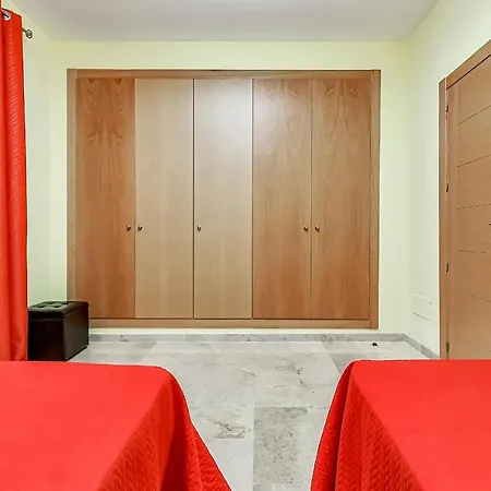 Ocean View Townhouse Arena