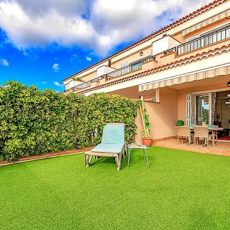 Ocean View Townhouse Arena *